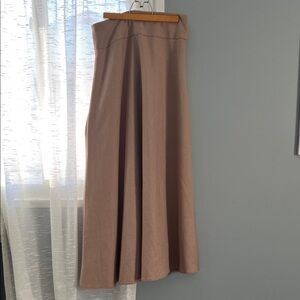 Elegant Tan Women's maxi Skirt